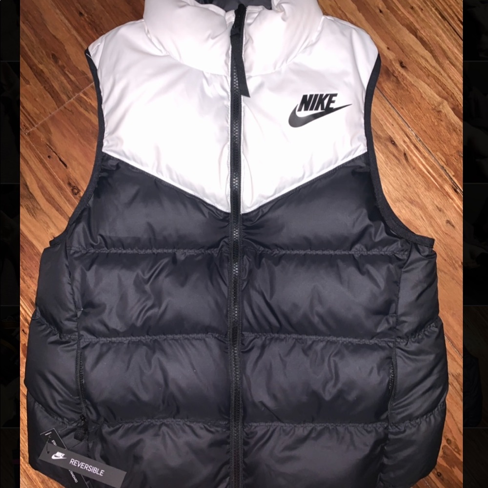 BRAND NEW WITH TAGS!! Puffy Nike Vest